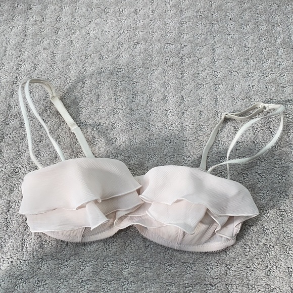 Lot of 3 Pretty Bras 34A Betsey Johnson - Picture 2 of 4